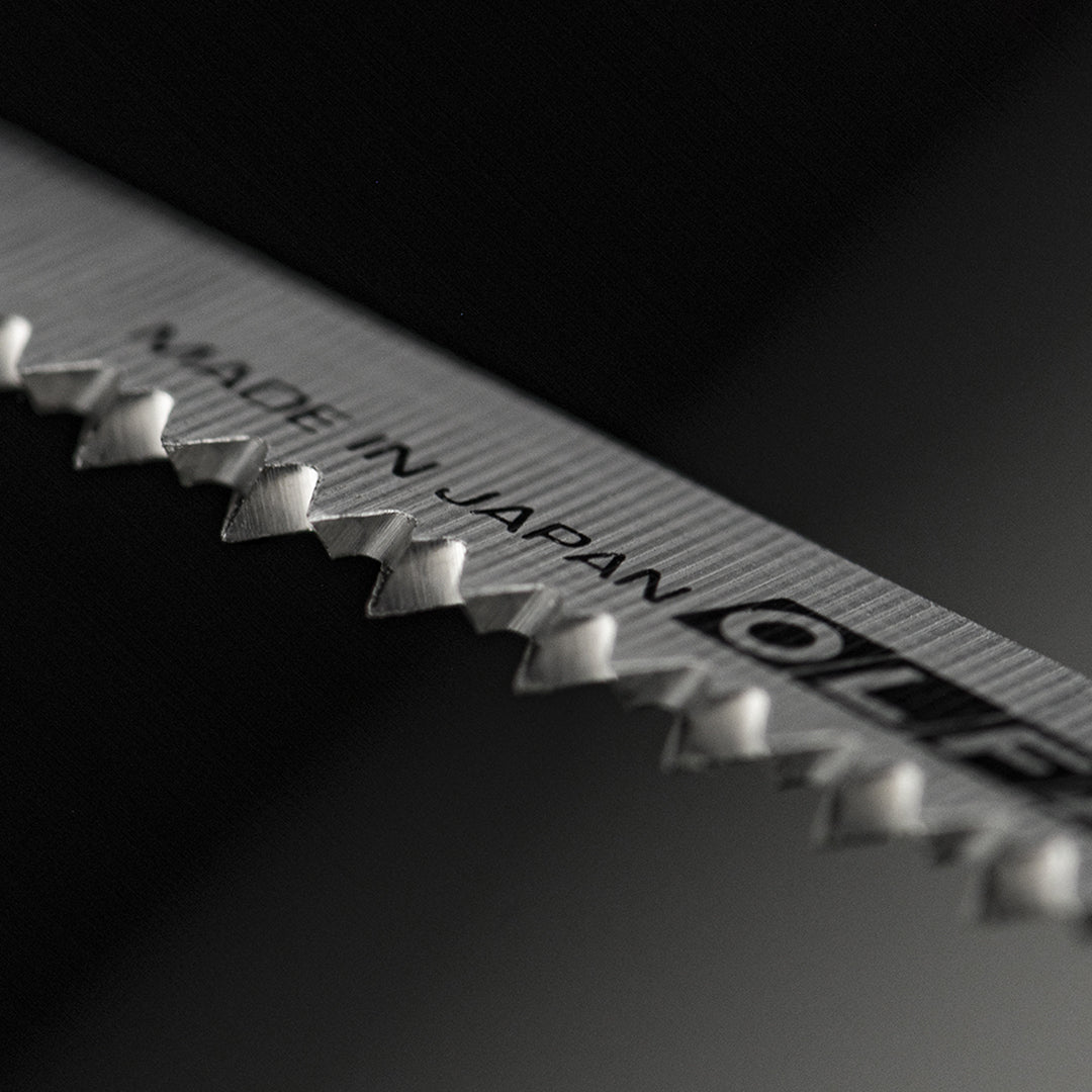 Skull Engraved Titanium Folding Saw